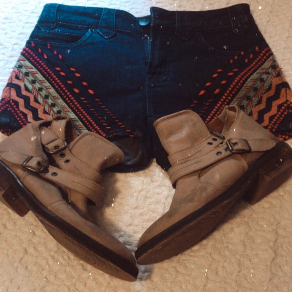 Embroidered jean shorts